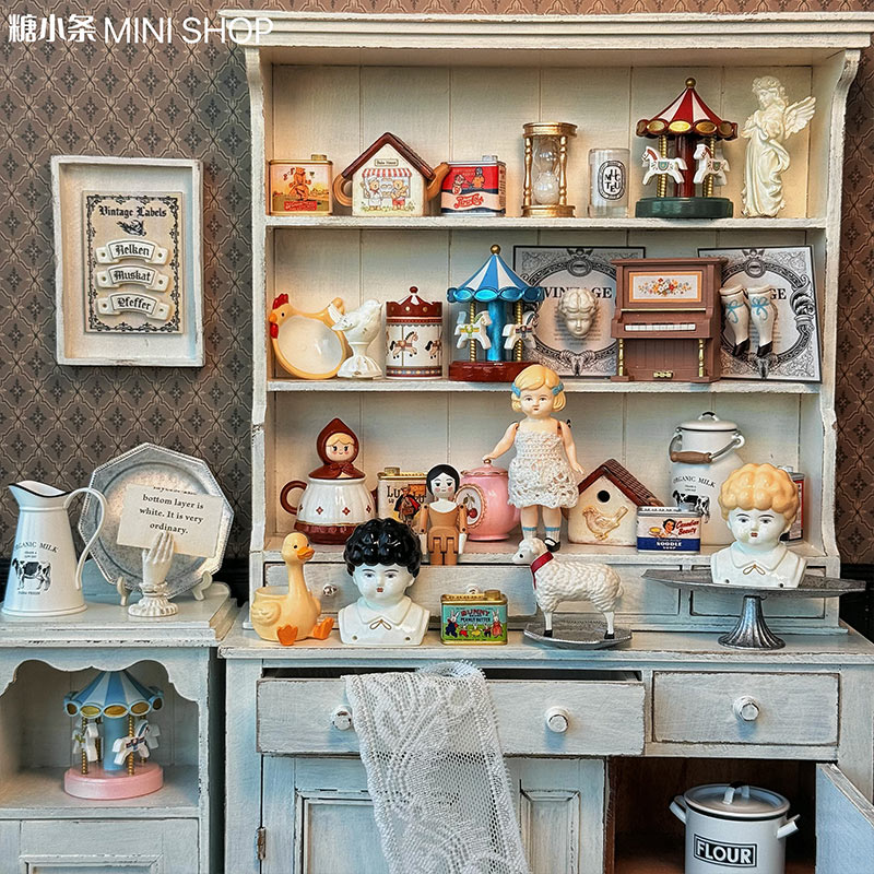 Set di Bambole Vintage in Mini - Vintage Collectible Dolls recensione e prezzo