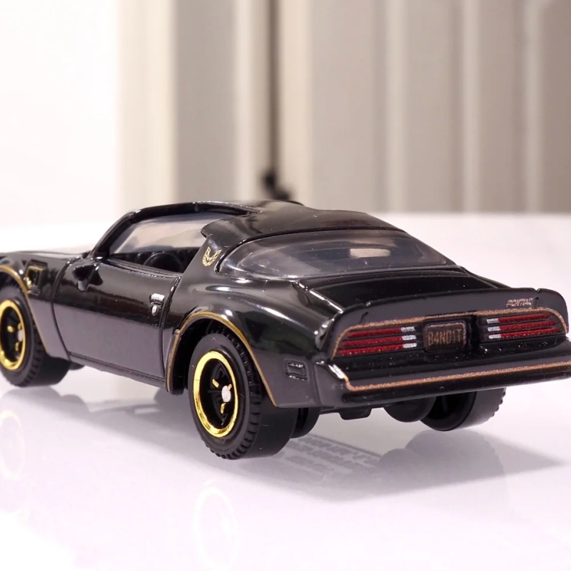 Modellino Auto in Metallo Pres - Vintage Toys Collector recensione e prezzo