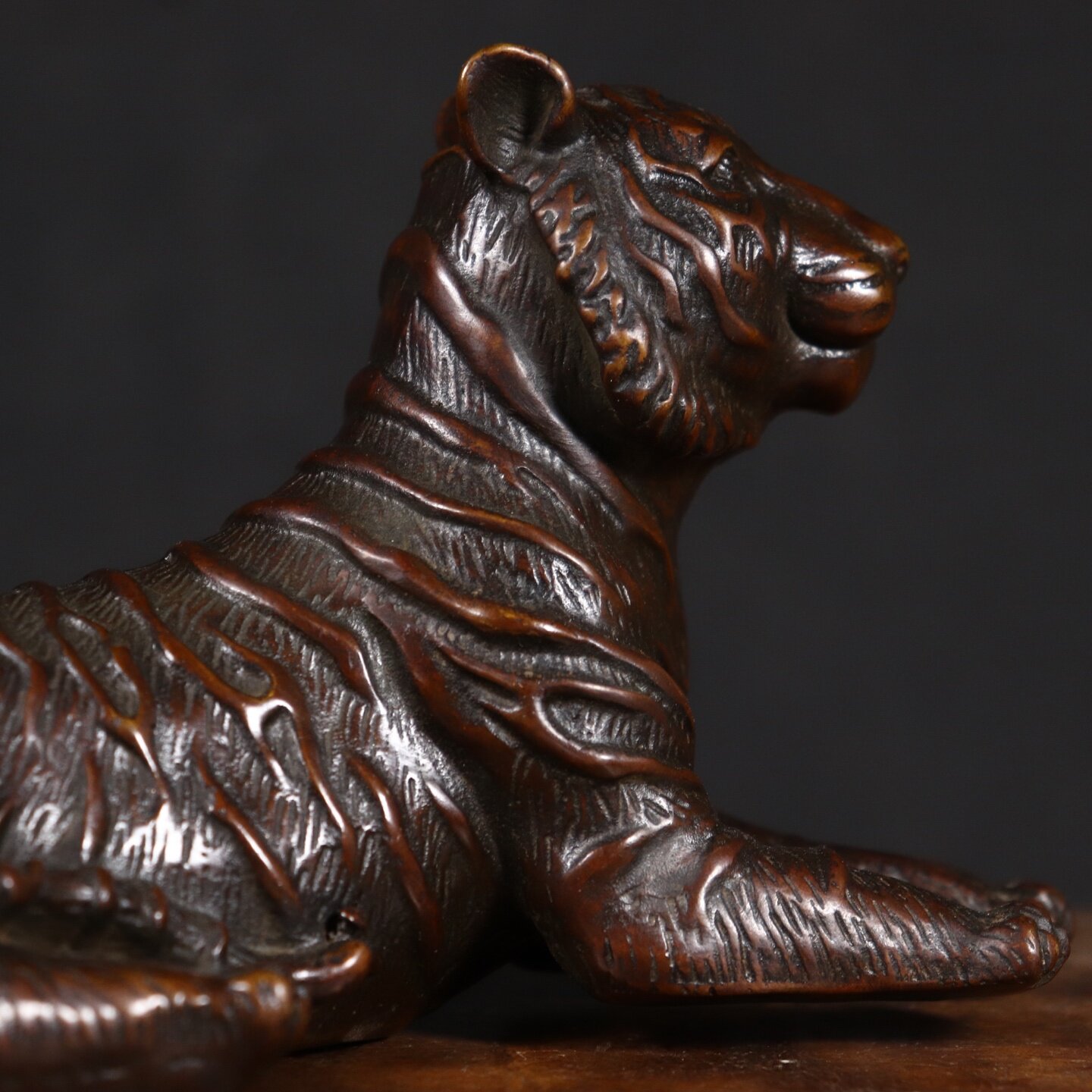 Statua di Tigre in Rame Vintag - Vintage And Collectible Stores recensione e prezzo